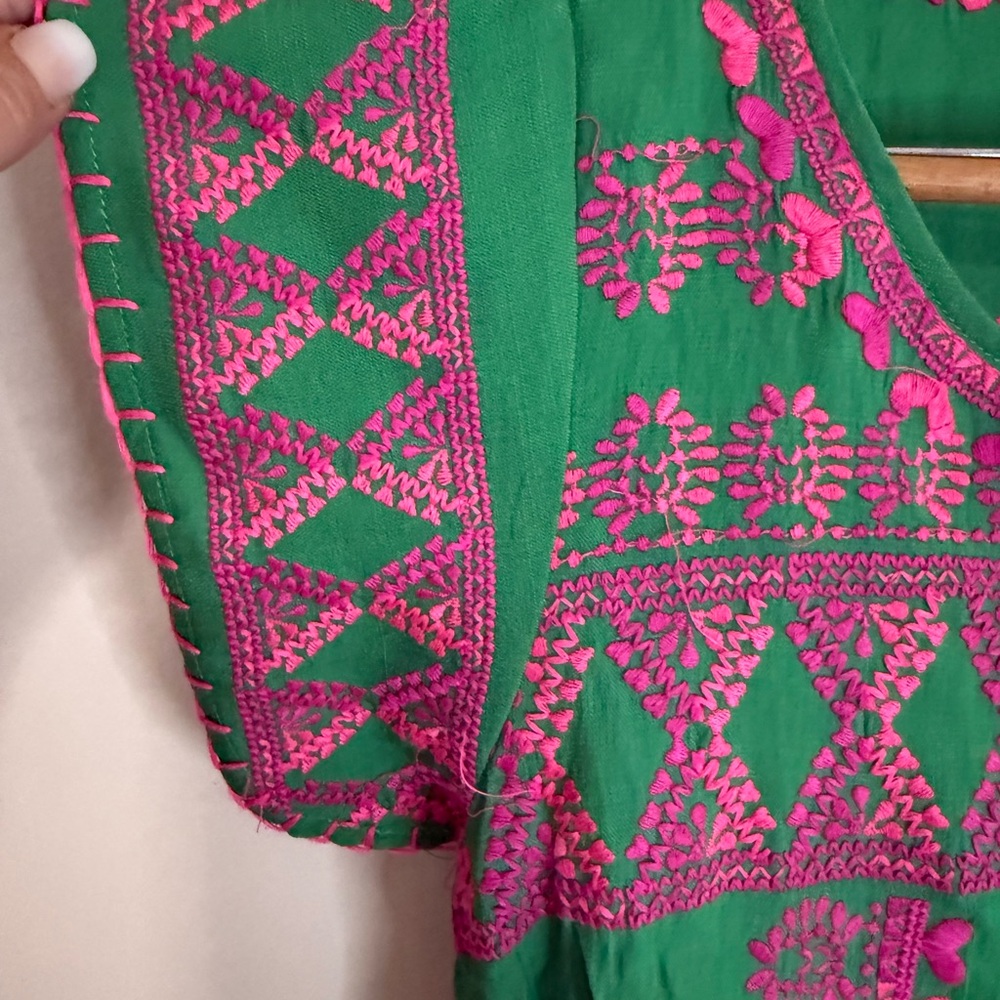 THML Embroidered Flutter-Sleeve Top in Green & Pink in size medium - Picture 5 of 10